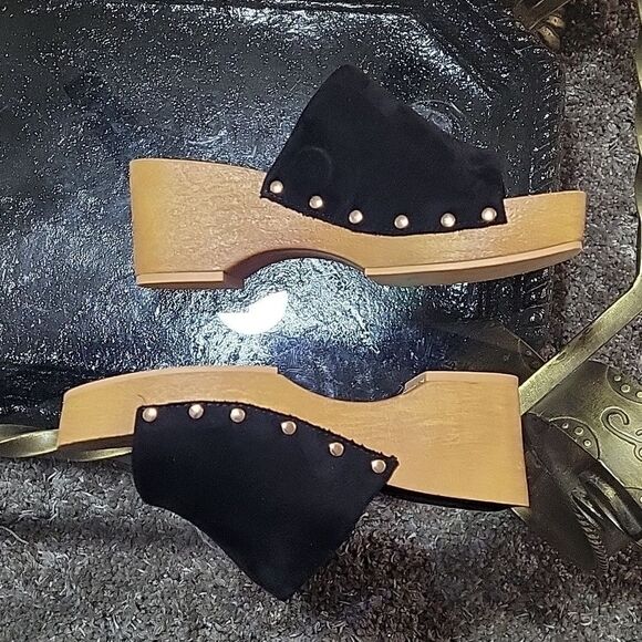 BRAND NEW ROUGE HELUIM SUEDE WOODEN BLOCK HEEL SANDAL - Picture 12 of 16